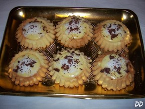 Cestini alla crema pasticcera e cocco