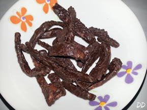Scorzette d'arancia candite al cioccolato