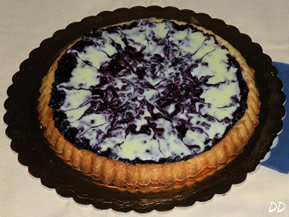 Torta ai frutti di bosco e cioccolato bianco