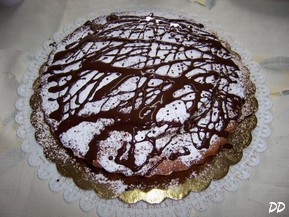 Torta alla banana con decorazione al cioccolato